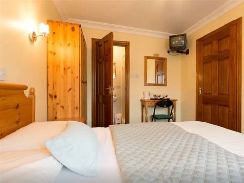 Anbelle Lodge Galway Bagian luar foto